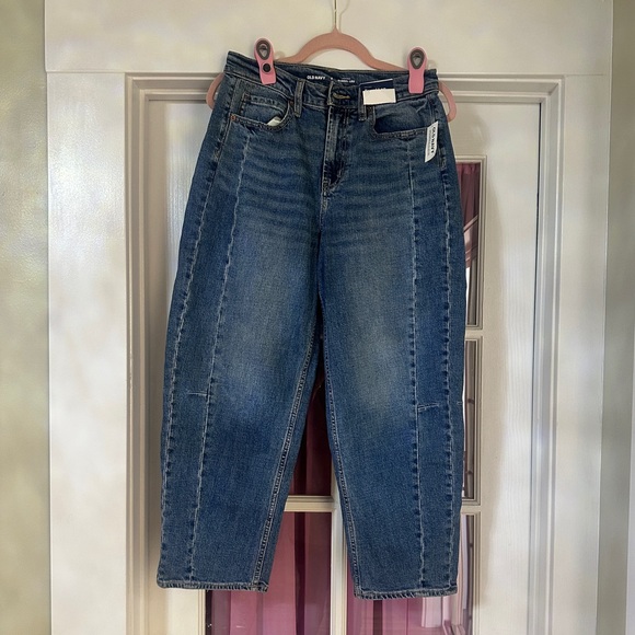Old Navy Barrel Jean - Picture 1 of 7